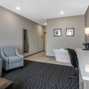 Отель Comfort Inn & Suites, фото 32