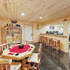 Отель New Listing! Luxe W/ Hot Tub & Cinema Room 5 Bedroom Cabin, фото 6