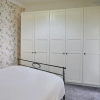 Отель Host Stay Flat 4 Groveside, фото 8