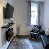 Отель Modern 3-bed, 4 Bath House in Coventry City Centre, фото 8