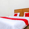 Отель Residences by RedDoorz near Rumah Mode, фото 5