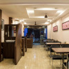 Отель OYO Rooms Sargam Cinemas, фото 8
