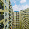 Отель Wonderful Studio at Kebagusan City Apartment, фото 1
