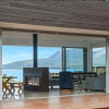 Отель Mana Sarovar - Designer Lake Tarawera Holiday Home, фото 11