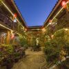 Отель Lijiang Yumanlou Inn в Лицзяне