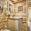 Отель Tiny House! Hot Tub! Pikes Peak & AC, фото 9