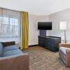 Отель Candlewood Suites Huntersville, an IHG Hotel, фото 6