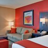 Отель Holiday Inn Express & Suites Chatham South, an IHG Hotel, фото 12