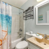 Отель Hilton Head Condo ~ 1/2 Mi to Folly Field Beach!, фото 7
