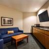 Отель Comfort Suites Appleton Airport, фото 35
