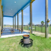 Отель Port Bolivar Beach House w/ Oceanfront Views!, фото 14