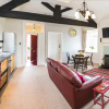 Отель Stable Apartment, фото 9