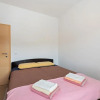 Отель Simplistic Apartment in Neviđane near Sea Beach, фото 12