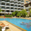 Отель Family & Friends Guest House, фото 4