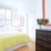 Отель JOIVY English Retro 2BR Apt Near Battersea Park, фото 4