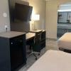 Отель Econo Lodge Inn & Suites, фото 6
