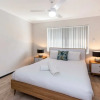 Отель Executive 1BR Suite - Close to Foreshore & Cbd, фото 20
