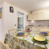 Отель Flat 1 Bedroom 2 Bathrooms - Sorrento, фото 11