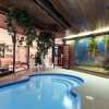 Отель Sybaris Pool Suites Mequon, фото 40