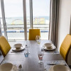 Отель Holiday Rentals NI - Eglinton Four, фото 14