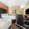 Отель La Quinta Inn & Suites by Wyndham Beeville, фото 7