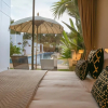 Отель Zee Luxury Boutique Hotel, фото 2