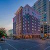 Отель Hampton Inn & Suites Tulsa Downtown, фото 26