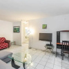 Отель Magnificent Studio At Leaside 10 Mins To Downtown, фото 4