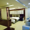 Отель Qinyuan Hotel (Urumqi International Airport), фото 13