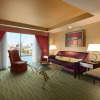 Отель Embassy Suites by Hilton E Peoria Riverfront Conf Center, фото 7
