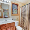 Отель Mountain Elegance 2 Bedroom Home with Hot Tub, фото 7