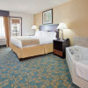 Отель Holiday Inn Express Hotel & Suites Branson 76 Central, an IHG Hotel, фото 13