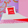 Отель OYO 92110 Christine Home Stay Syariah, фото 15