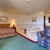Отель Americas Best Value Inn and Suites Cassville/Roaring River, фото 2