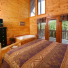 Отель Family Valley Lodge - Six Bedroom Cabin, фото 4