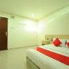 Отель Batu Caves Star Hotel by OYO Rooms, фото 4