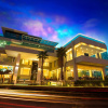 Отель The Beverly Hills, фото 1