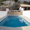Отель Pool and Sea, charming Merill Apart 4, фото 16