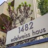 Отель Edelweiss Haus 113b-hotel Rm 1 Bedroom Condo by Redawning, фото 14