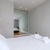 Отель Modern 2BR Home in Dalston W/balcony, Fits 4, фото 6