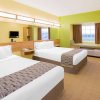 Отель Microtel Inn & Suites by Wyndham Delphos, фото 11