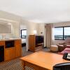 Отель Hilton Chicago/Oak Brook Suites, фото 5
