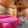 Отель Breathtaking Views 10 Bedroom Cabin by RedAwning, фото 5