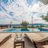Отель Beautiful Stone Villa With Private Infinity Pool and a Fascinating sea View, фото 3