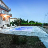 Отель Private House With Pool, sea View and big Garden, фото 1