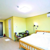 Отель Jeju Inhouse Pension, фото 4