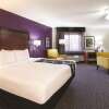 Отель La Quinta Inn & Suites by Wyndham Miami Airport East, фото 19