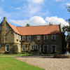 Отель Manor House Hotel at Pinchinthorpe, фото 1