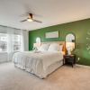 Отель Charles Town Townhome: 9 Mi to Harpers Ferry, фото 4
