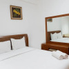 Отель Pool View Studio Apartment Tamansari Sudirman, фото 3